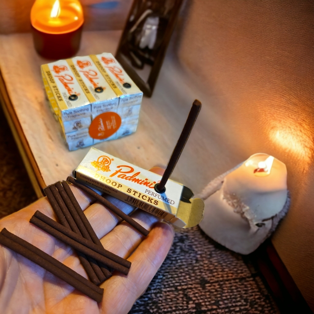12 pack of 10 padmini dhoop traditionally handrolles Indian incense sticks RRP12 - Picture 1 of 6